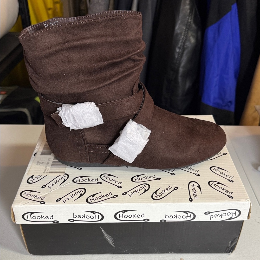 Women's Chocolate Ankle Booties